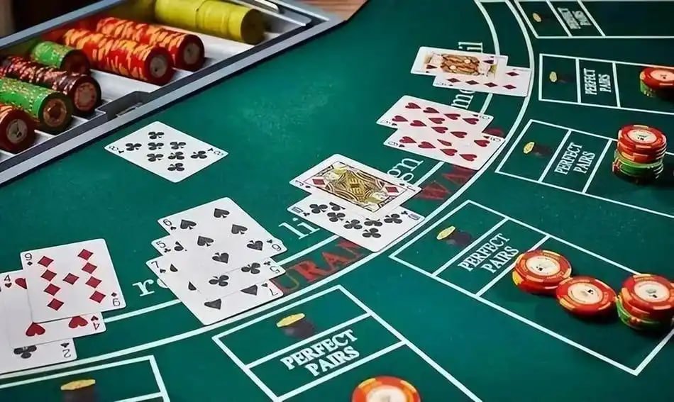 ff8bet
